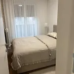 アパート Quattro Free Private Parking サラエヴォ