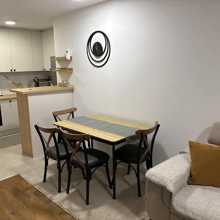 Апартаменты Quattro Free Private Garage *