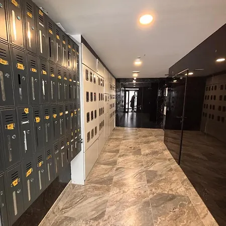 Quattro Free Private Garage Сараево